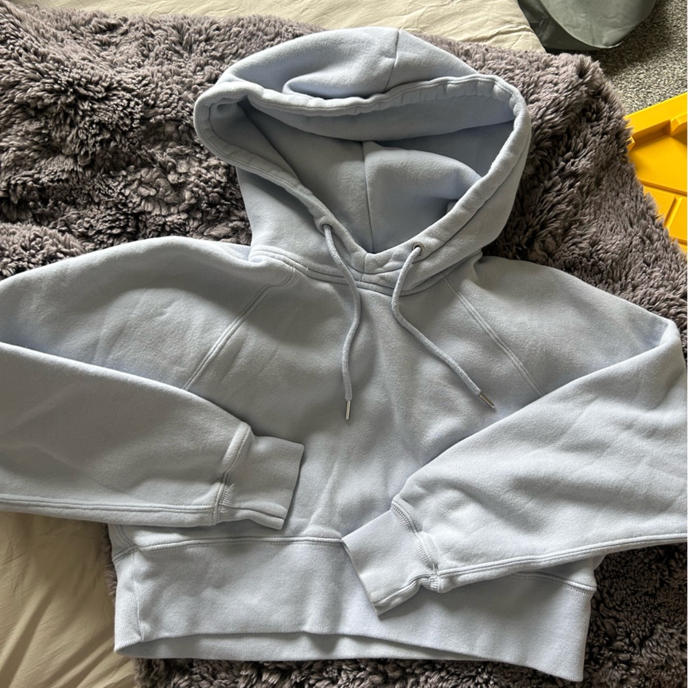 A&F Cropped Hoodie